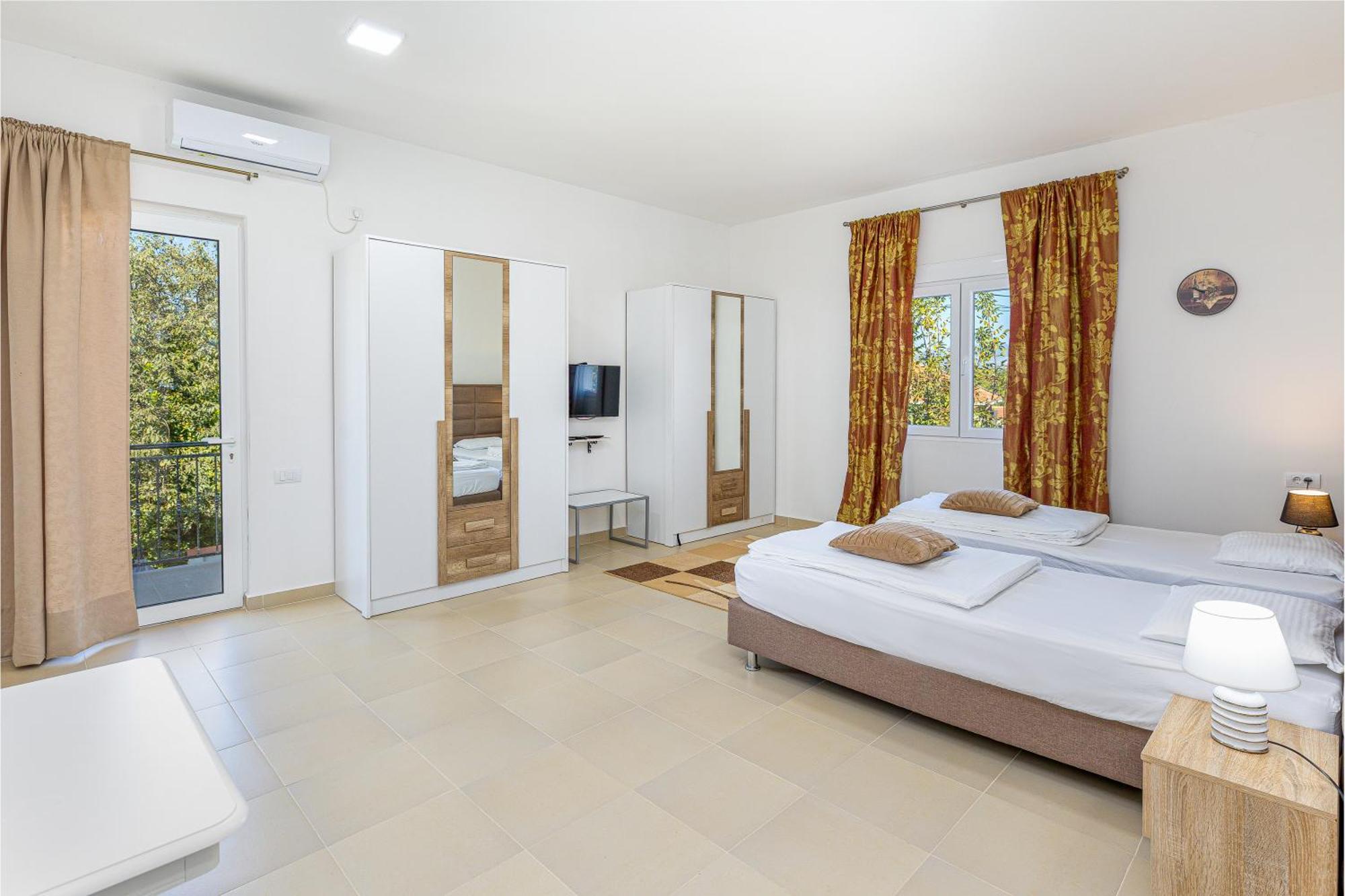 Apartments Lustica Радовичі Номер фото